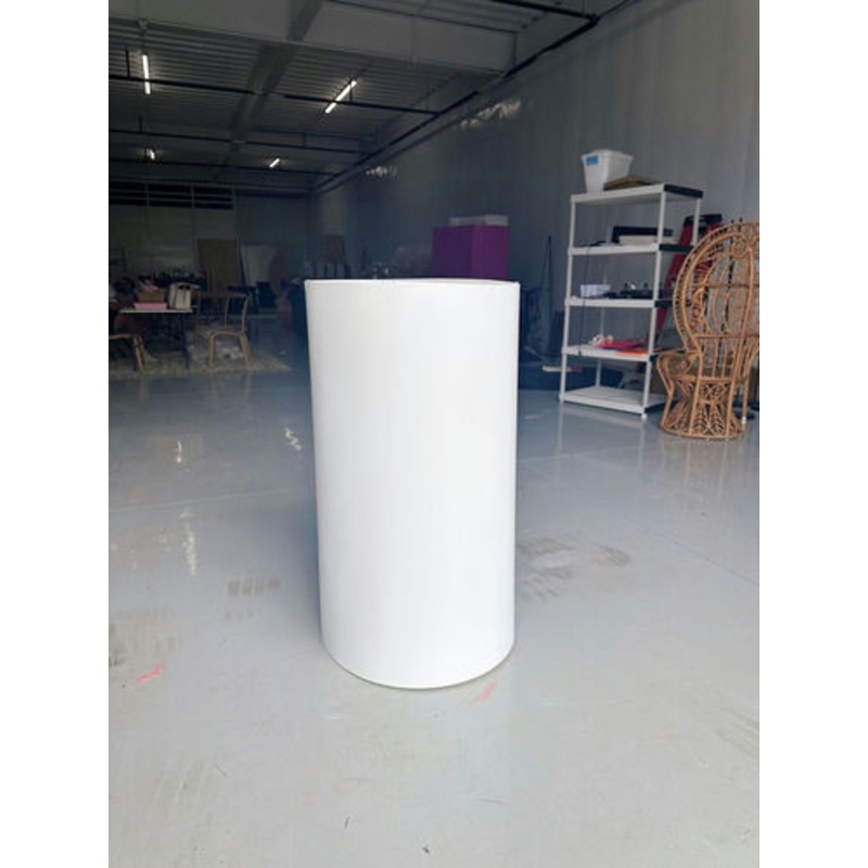 Round Cake Stand
