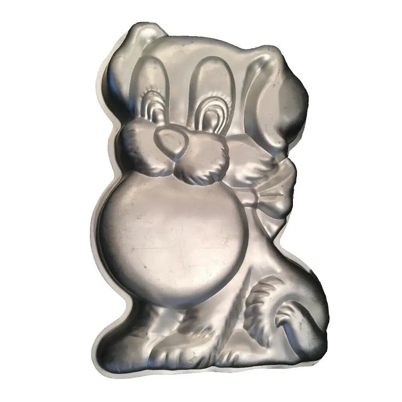Wilton Playful Puppy Cake Tin Hire