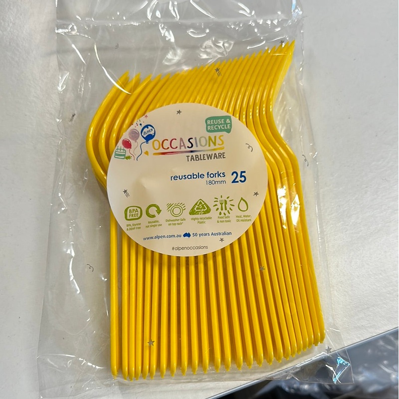 Plastic Yellow fork 20pk