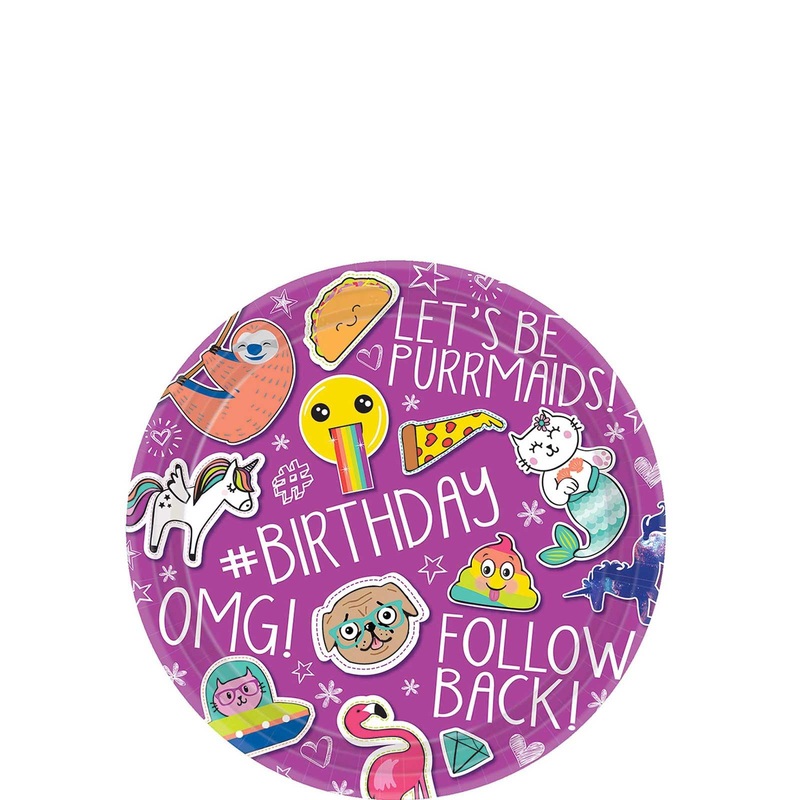 Selfie Celebration Round Paper Plates 7in, 8pcs