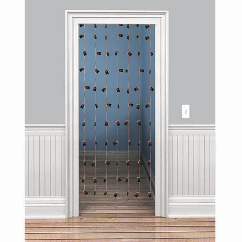 Bloody Door Curtain  6.5in