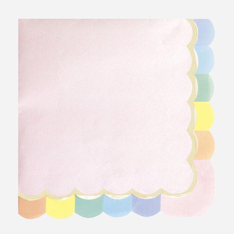 Serviettes en papier : 16 serviettes roses