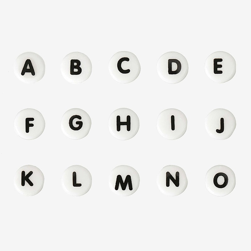1 perle alphabet en cramique blanche