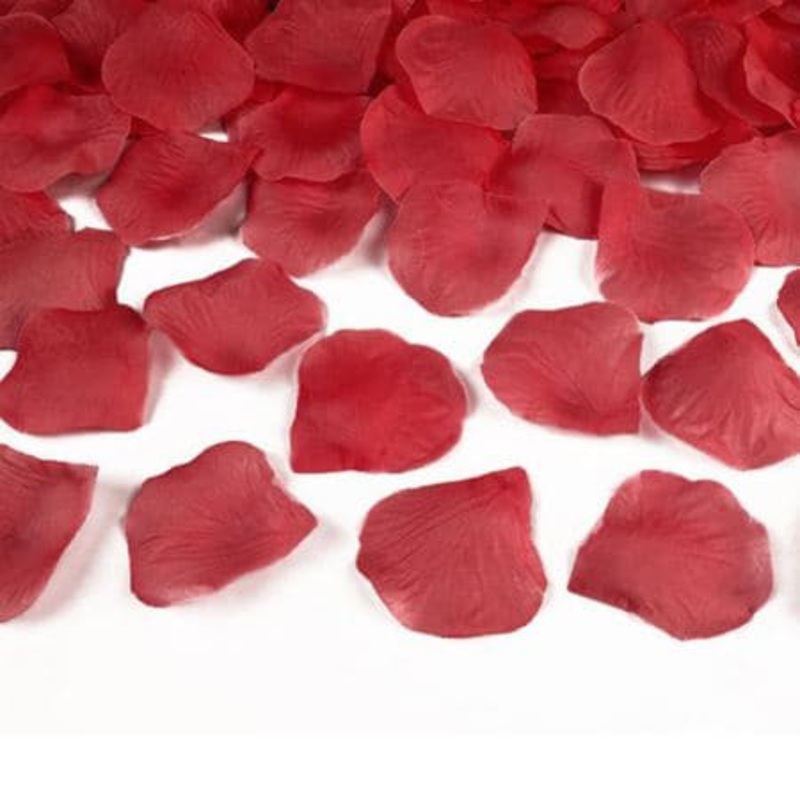Artificial Red Rose Petals (500 Pack)