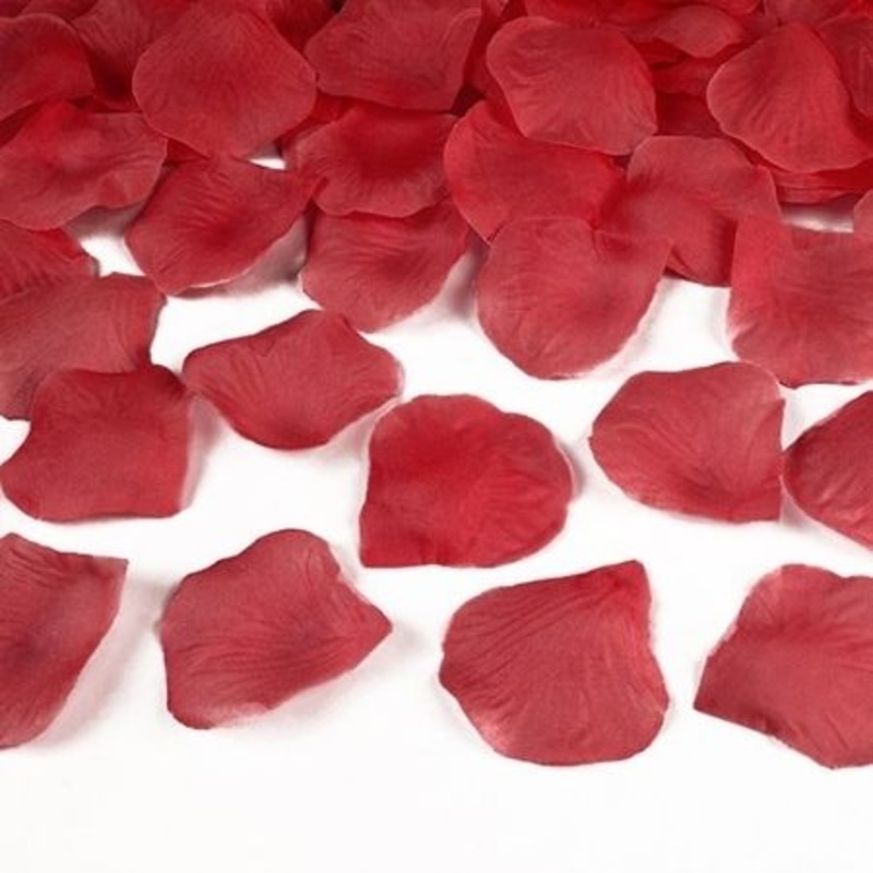 Artificial Red Rose Petals (100 Pack)