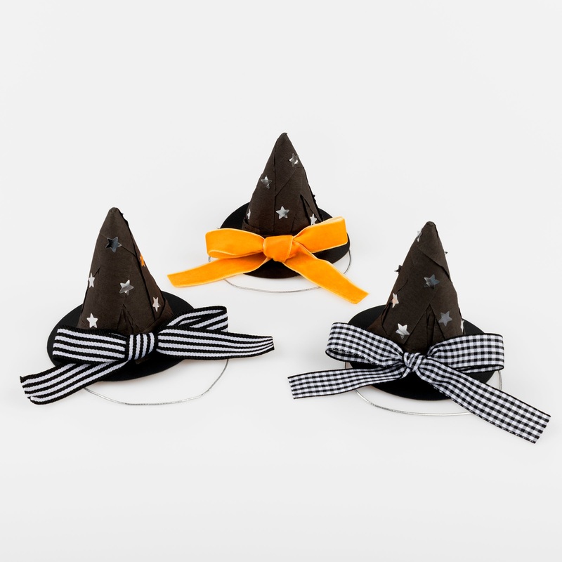 Surprise Witch Hats With Bows (x 3)